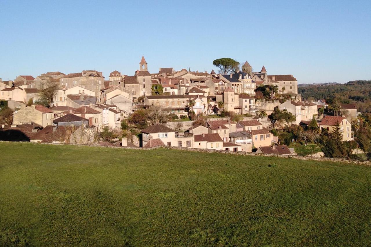 Planches Et Plonk Bed & Breakfast Belvès Exterior foto
